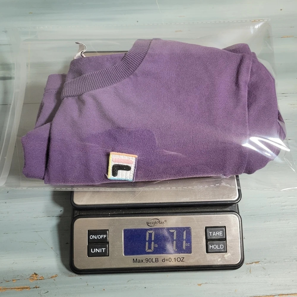 Fila Cropped Purple T-Shirt sz S - Picture 9 of 9